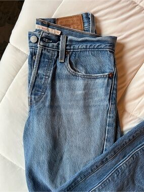 Levi's Wedgie Jeans